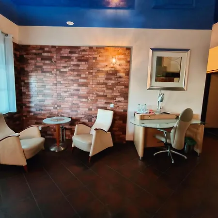 Bella Casa Panzió Łomianki