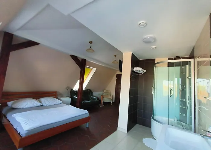 Bella Casa 3* Lomianki